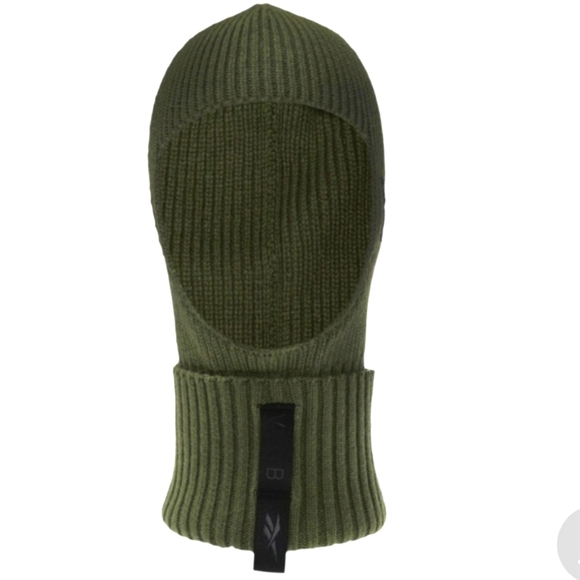 🔥SALE🔥 NWT$215 Reebok x Victoria Beckham Logo Wool Cashmere Beanie Balaclava - Picture 4 of 16